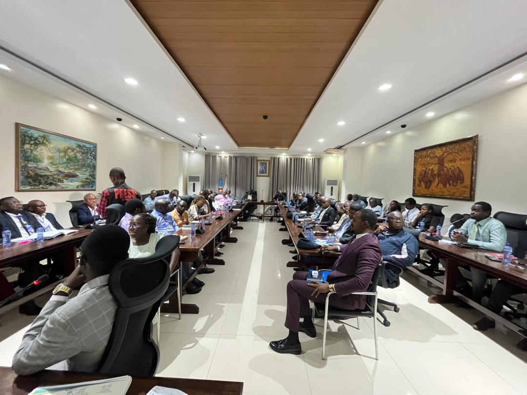 Transport et stockage des carburants : les pétroliers s’engagent au respect des normes