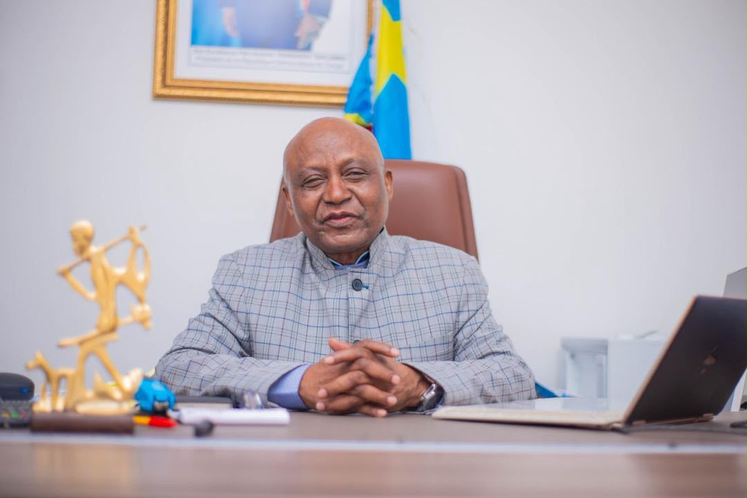 RDC : L’Ordre des géologues rend hommage au légendaire professeur Dona KAMPATA